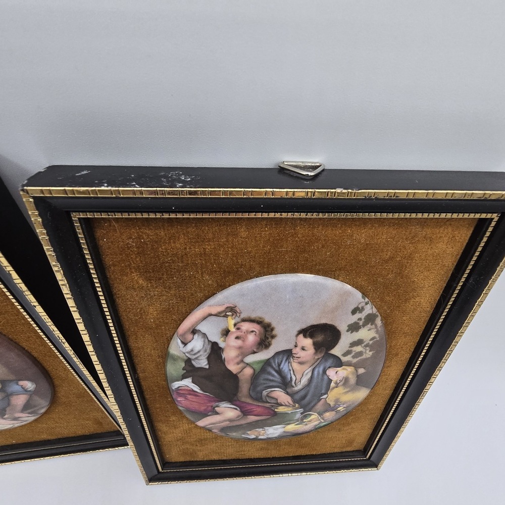 2 Vintage Murillo Bone China Miniature Porcelain in Frame Children‎ Eating - Picture 4 of 8